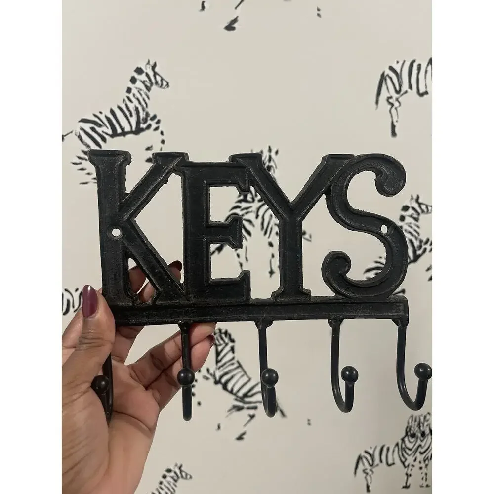 Black Iron Keys Holder 5 Hooks Wall Decor Key Organizer Storage Solutions Iron